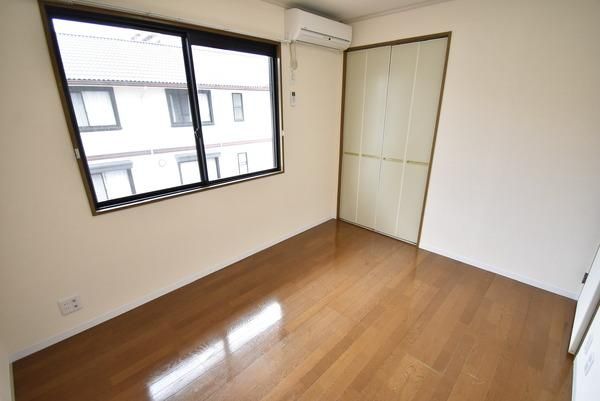 �y���̑������E�X�y�[�X�z�@���d�l�ʐ^