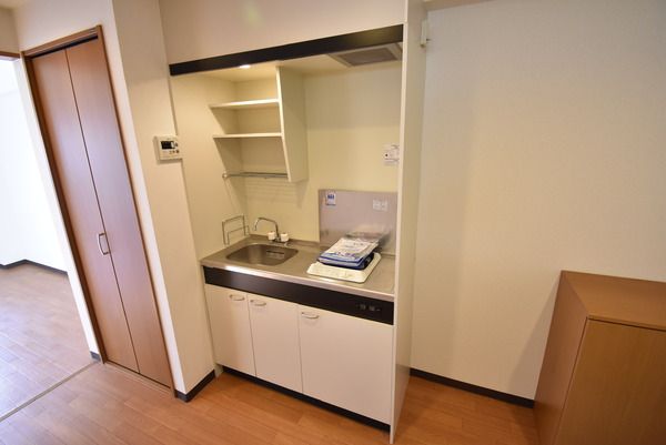 �y�L�b�`���z�@