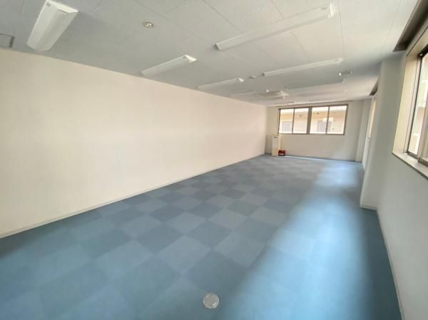 �y���̑��ݔ��z�@