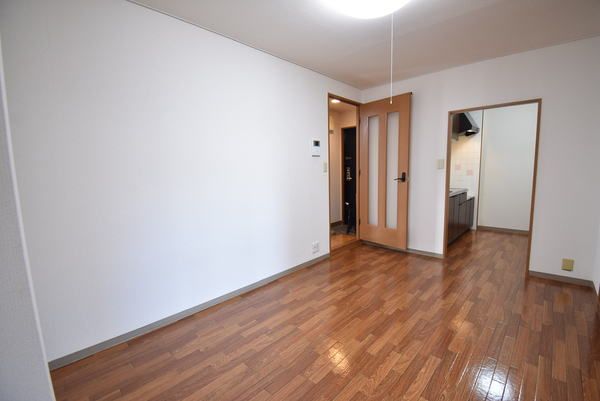 �y���̑������E�X�y�[�X�z�@