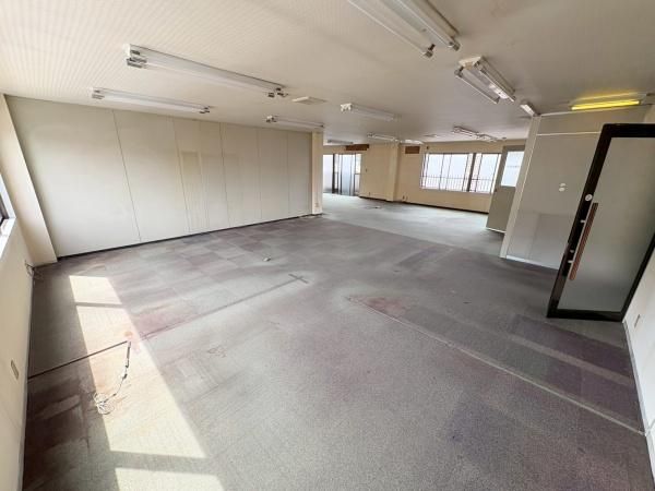 �y���̑��ݔ��z�@