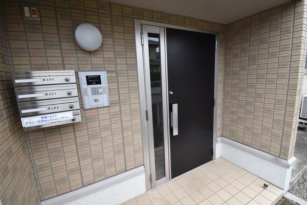 �y�Z�L�����e�B�z�@���������ʎ���