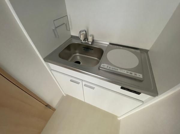 �y�L�b�`���z�@