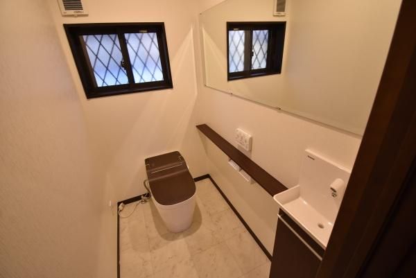 �y�g�C���z�@