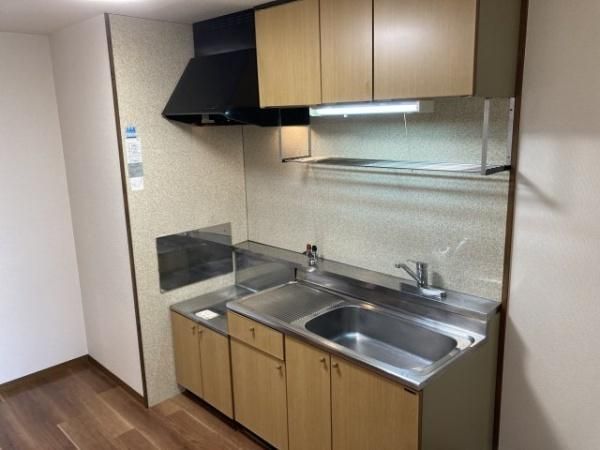 �y�L�b�`���z�@