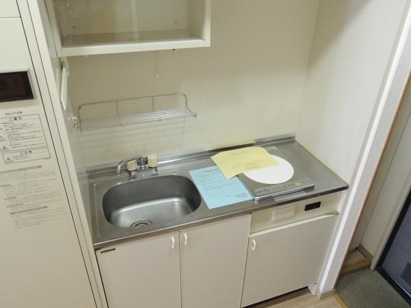 �y�L�b�`���z�@