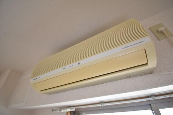 �y���̑��ݔ��z�@���d�l�ʐ^