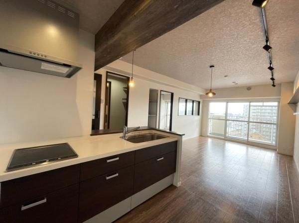 �y�L�b�`���z�@