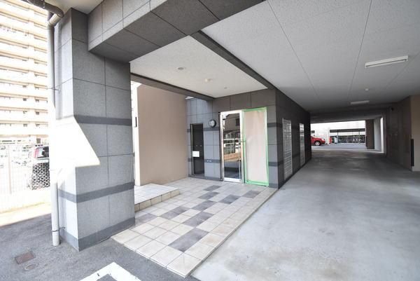 �y�G���g�����X�z�@