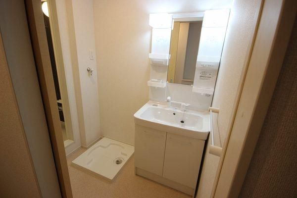 �y���ʏ��z�@