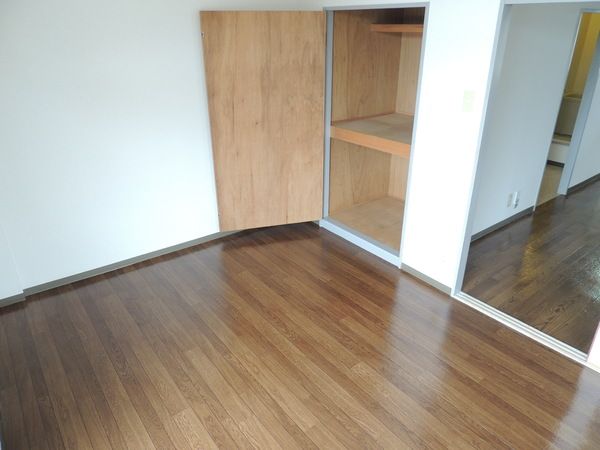 �y���̑������E�X�y�[�X�z�@���d�l�ʐ^