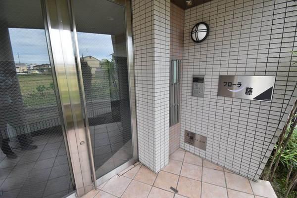 �y�G���g�����X�z�@