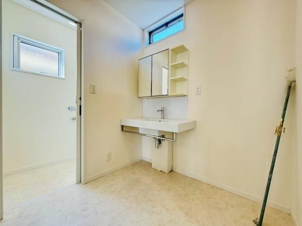 �y���ʏ��z�@