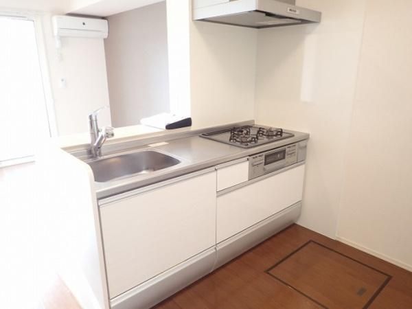 �y�L�b�`���z�@