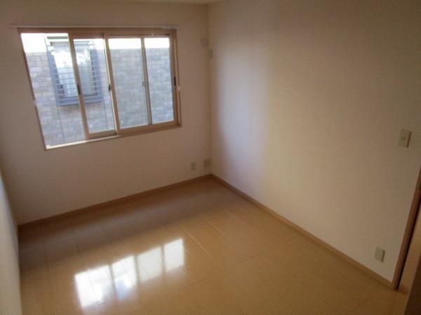 �y���̑������E�X�y�[�X�z�@���d�l�ʐ^