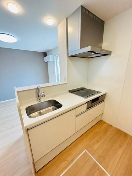 �y�L�b�`���z�@