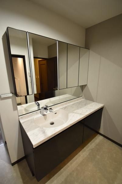 �y���ʏ��z�@