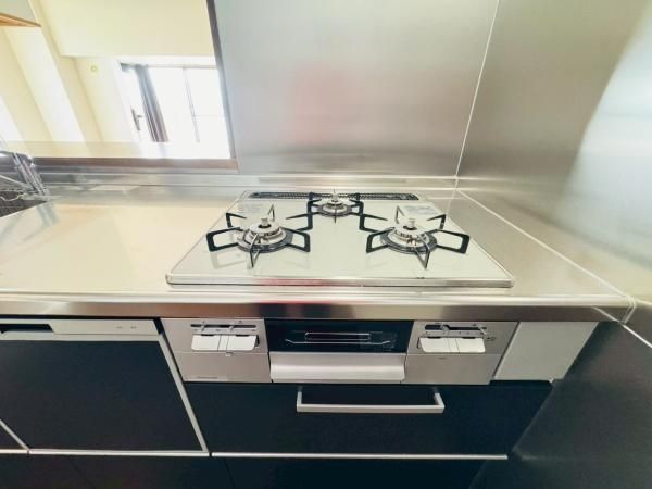 �y�L�b�`���z�@