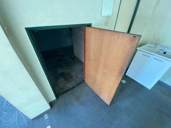 �y���[�z�@