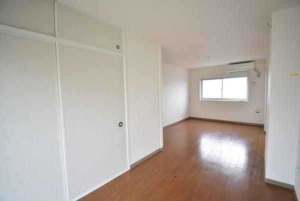 �y���̑������E�X�y�[�X�z�@���d�l�ʐ^