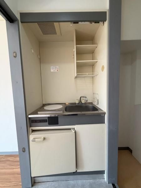 �y�L�b�`���z�@