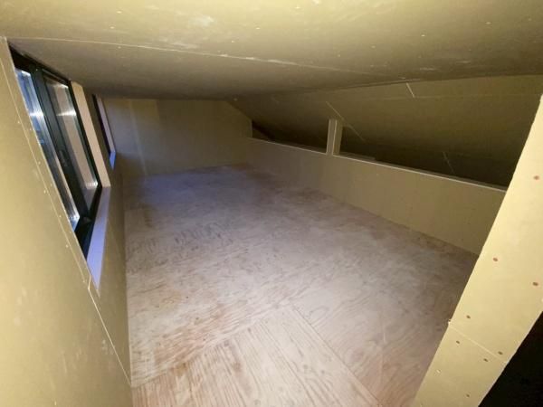 �y���̑��ݔ��z�@