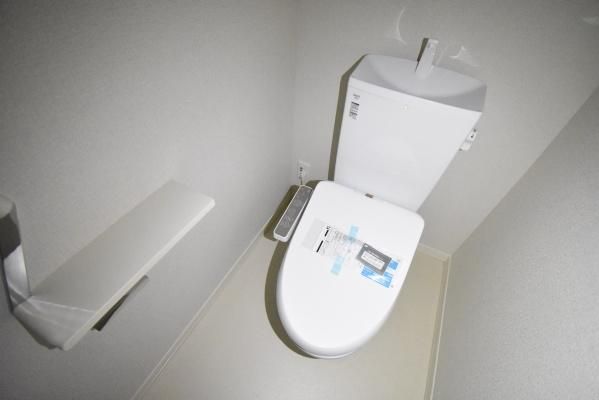 �y�g�C���z�@���]�^�C�v�ɂȂ�܂�