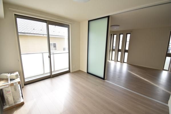 �y�����E���r���O�z�@���]�^�C�v�ɂȂ�܂�