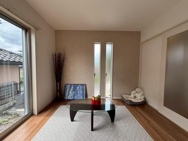 �y�����E���r���O�z�@