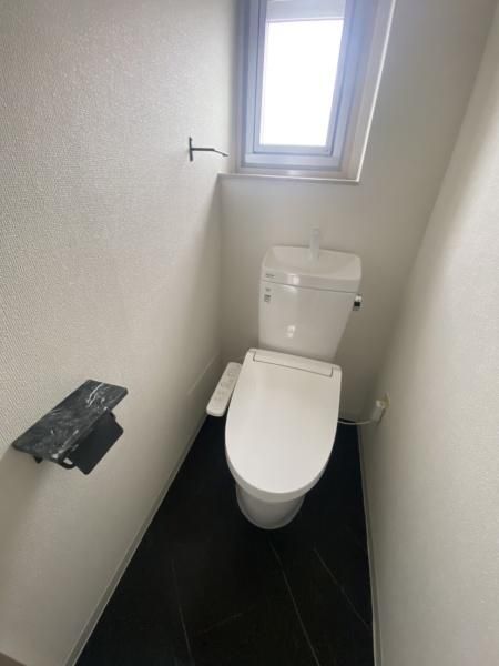 �y�g�C���z�@