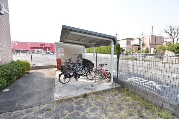 �y���̑����L�����z�@���d�l�ʐ^