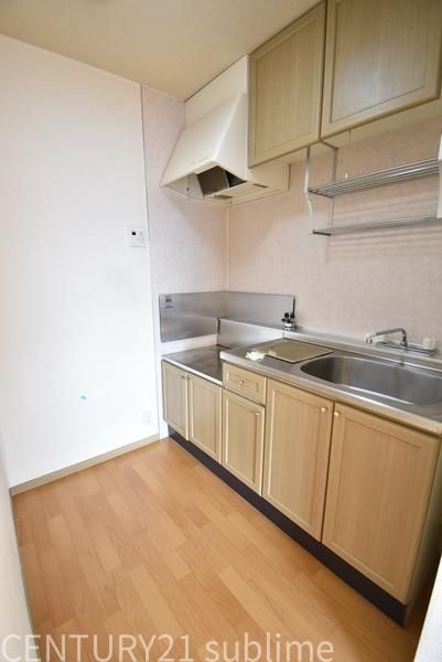 �y�L�b�`���z�@