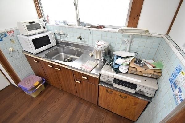 �y�L�b�`���z�@