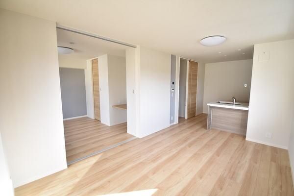 �y�����E���r���O�z�@���]�^�C�v�ɂȂ�܂�