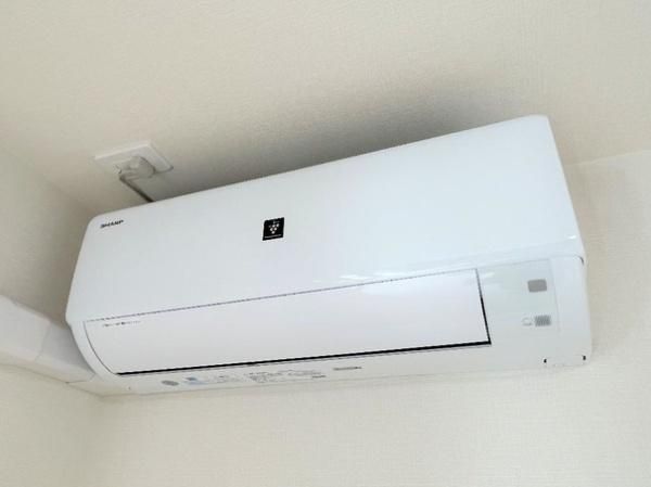 �y���̑��ݔ��z�@���d�l�ʐ^