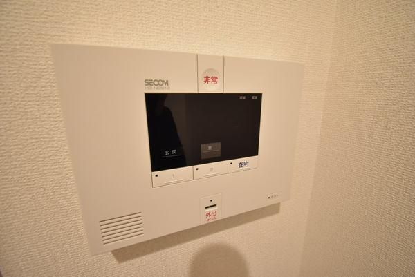 �y�Z�L�����e�B�z�@�����^���f���ʐ^��