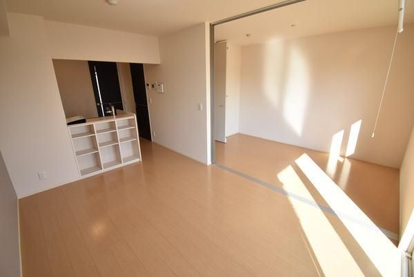 �y���̑������E�X�y�[�X�z�@���d�l�ʐ^