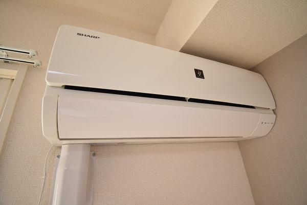 �y���̑��ݔ��z�@���d�l�ʐ^