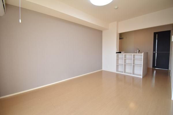 �y���̑��ݔ��z�@���d�l�ʐ^