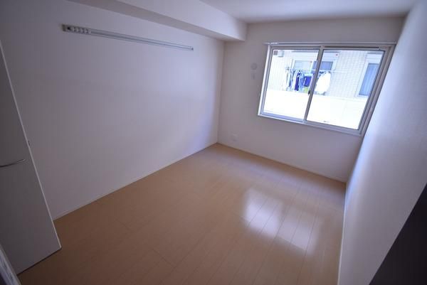 �y���̑������E�X�y�[�X�z�@���d�l�ʐ^