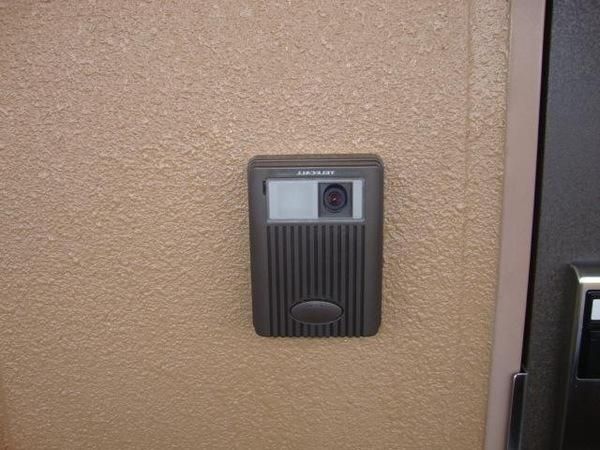 �y���̑��ݔ��z�@���d�l�ʐ^