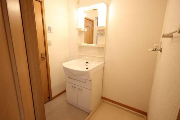 �y���ʏ��z�@