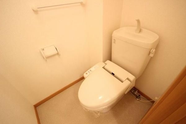 �y�g�C���z�@