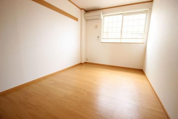 �y���̑������E�X�y�[�X�z�@