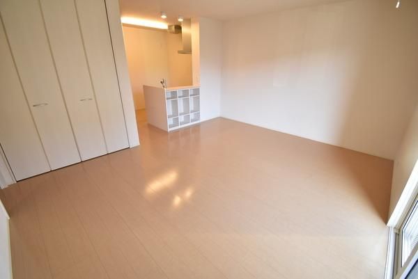 �y�����E���r���O�z�@���d�l�ʐ^