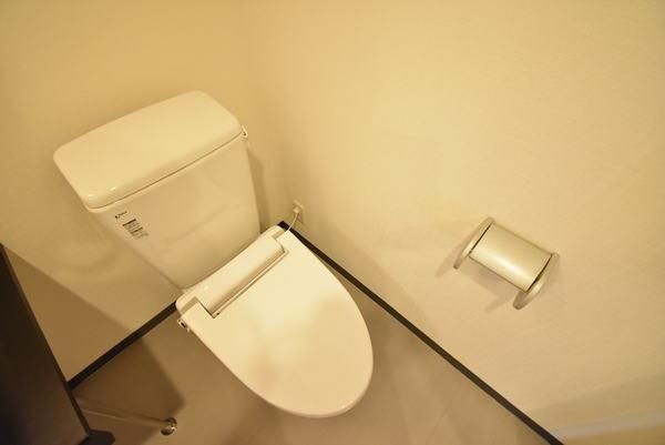 �y�g�C���z�@