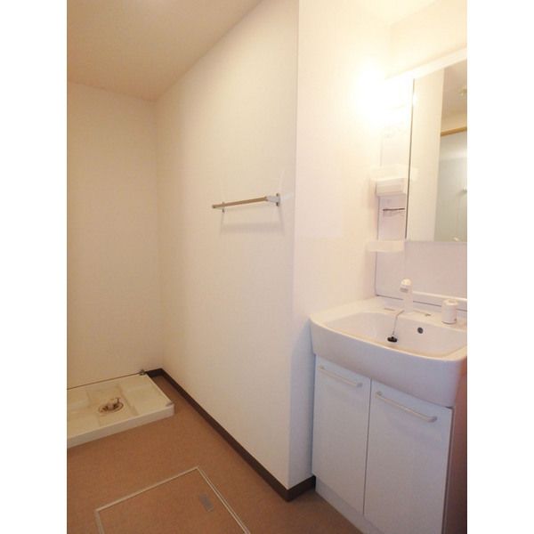 �y���ʏ��z�@