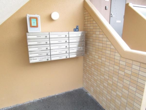 �y�G���g�����X�z�@