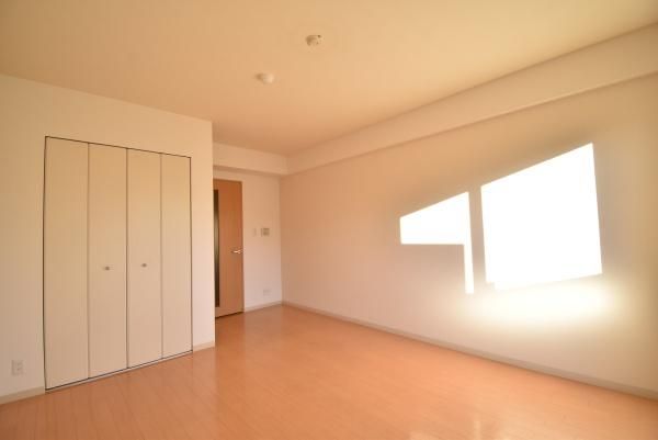 �y���̑������E�X�y�[�X�z�@