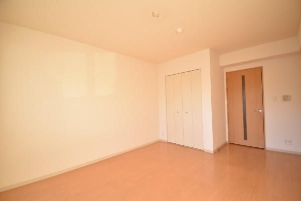 �y���ʏ��z�@